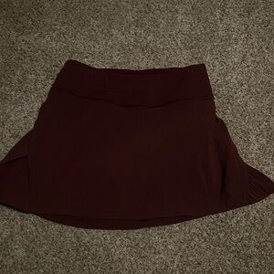 Lululemon pleated skirt in Maroon